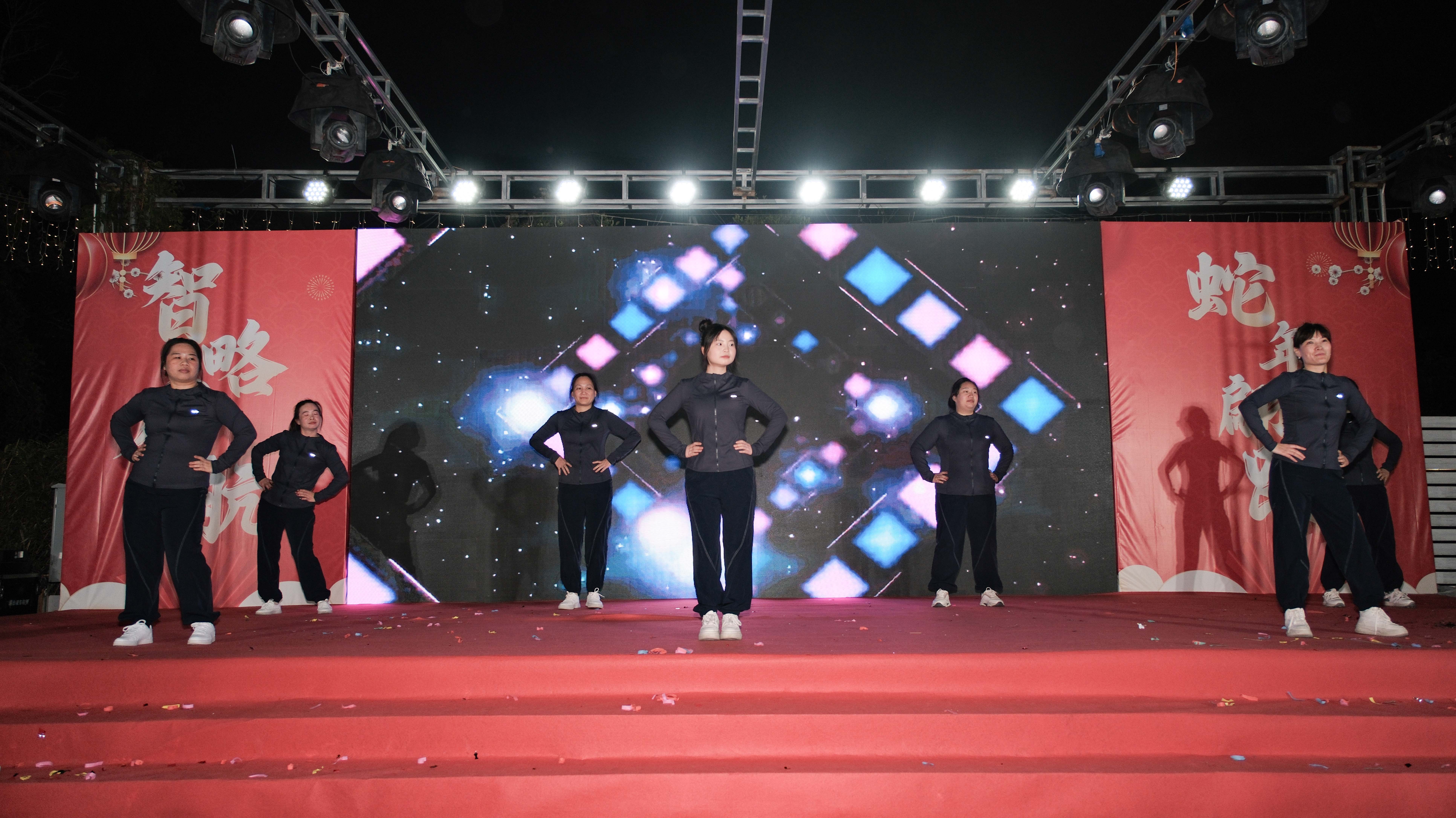 久信達科技2024年年會圓滿落幕：感恩同行，共創(chuàng)環(huán)保新未來，乘風破浪，夢想起航(圖10)